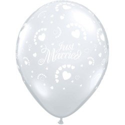 Qualatex 11 Inch Clear Latex Balloon - Just Married Hearts